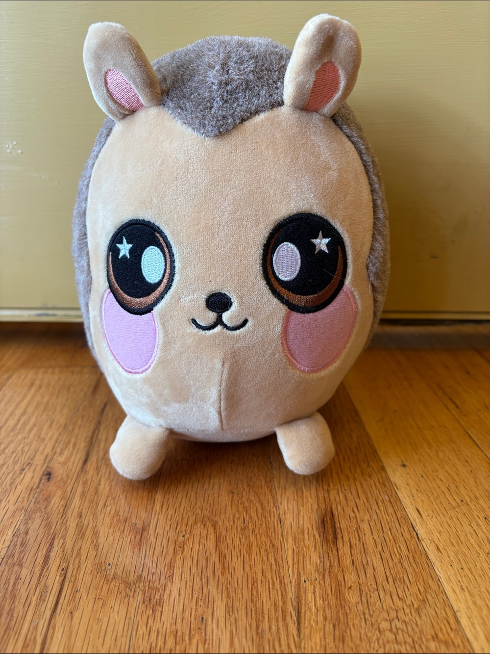 Squishmallows Beige, Gray & Pink Starry-Eyed Hedgehog Plush